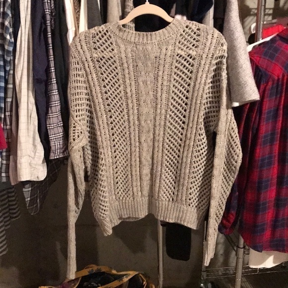 NWT John and Jenn cableknit sweater - Picture 6 of 6